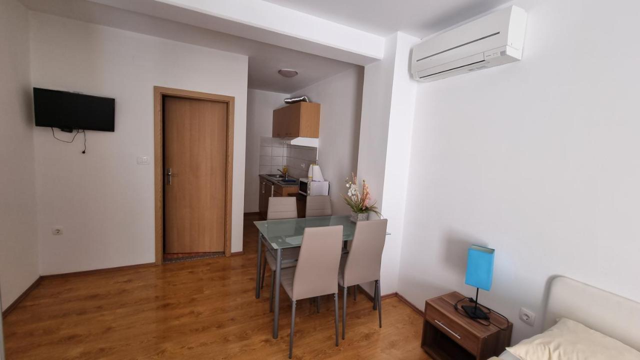 Apartmani Barbara Brsec Exterior photo