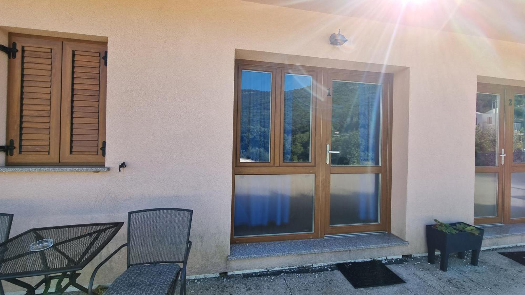 Apartmani Barbara Brsec Exterior photo